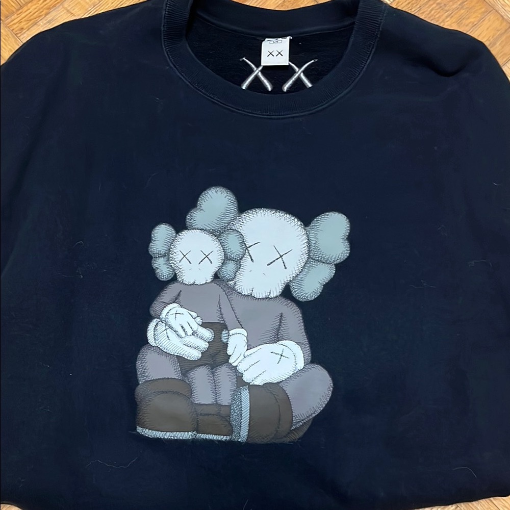 Uniqlo x KAWS